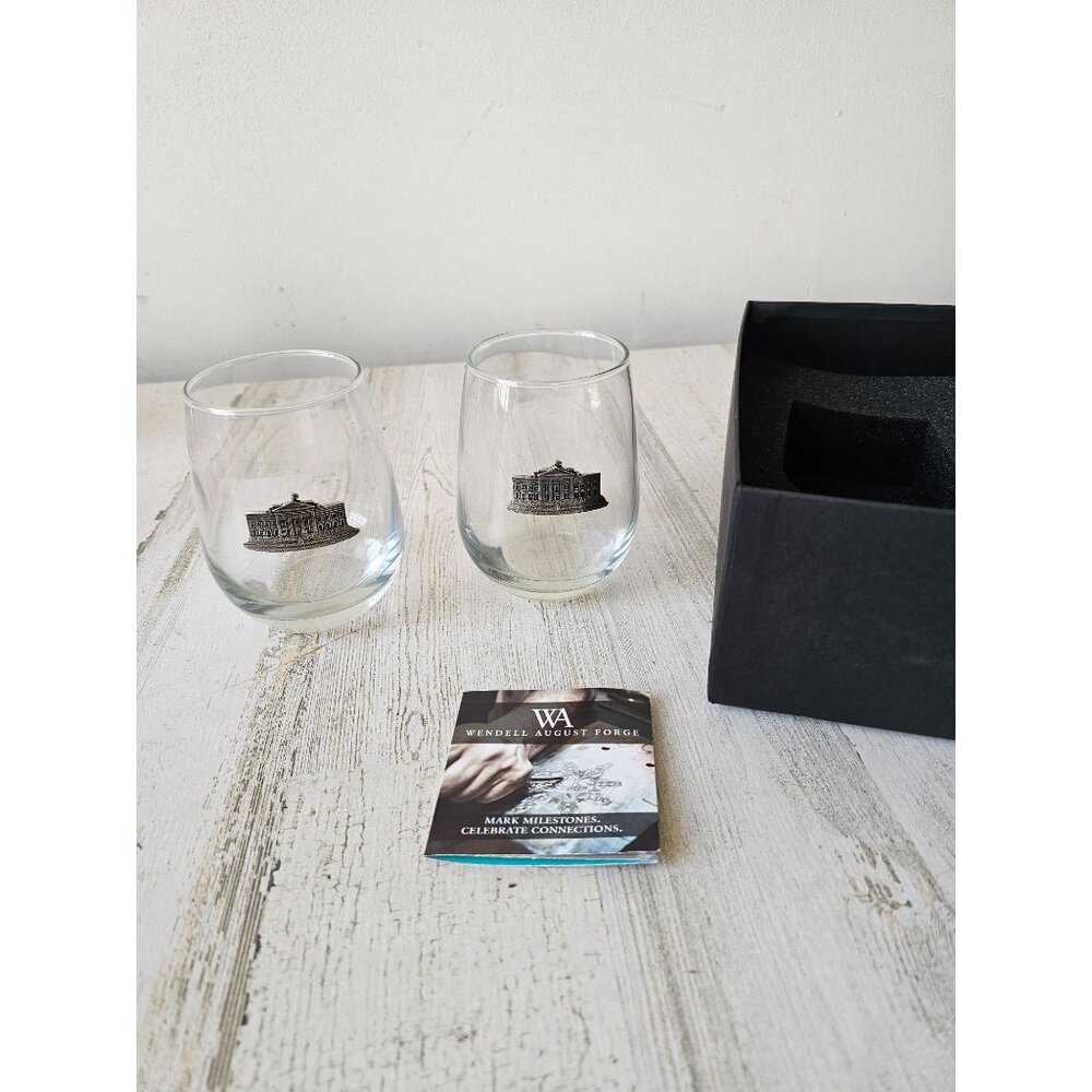 Wendell August forge White‎ House class wine set